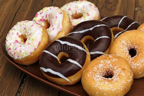 Membuat Donat Tanpa Ragi Ilmu