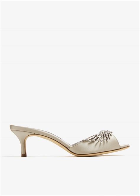 Shop Manolo Blahnik Shoes & Accessories for Women in UAE | Level Shoes