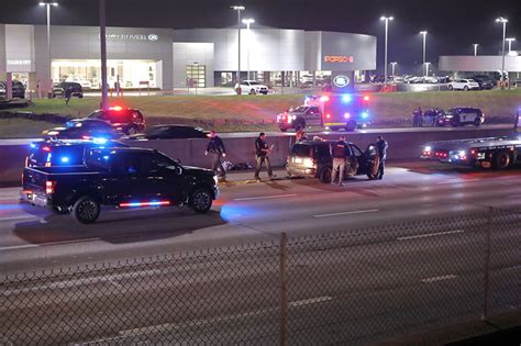 Lenexa Police Use Grappler To Stop Fleeing Vehicle On I 35