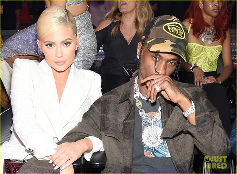 Photo: kylie jenner travis scott parents night out mtv vmas 2018 40 ...