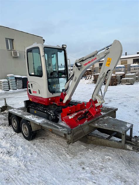 Usługi Minikoparką Takeuchi tb216 Wykopy Prace ziemne Myślenice