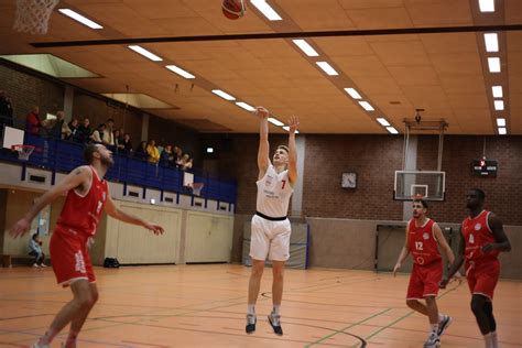 Img Re Baskets Schwelm Herren Vs Rhein Stars K Ln Flickr