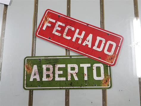 placa aberto  fechado mitaro