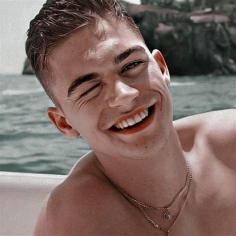 Hero Fiennes Tiffin Hot Hero Hardin Hero Daddy Hot Sex Picture