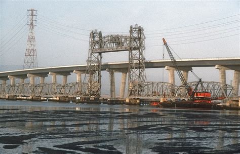 Today in History: San Francisco's Dumbarton Bridge Opens