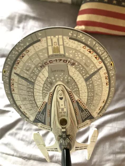 STAR TREK 2003 Bandai 1 1700 Uss Enterprise Ncc 1701 E Advance Snapkit