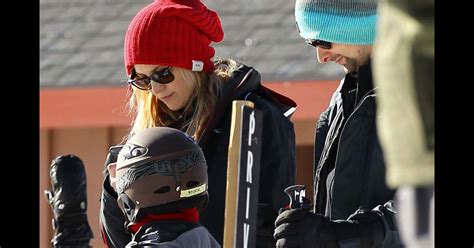 Kate Hudson Avec Son Fils Et Son Ch Ri Matt Bellamy Limine Sur Les