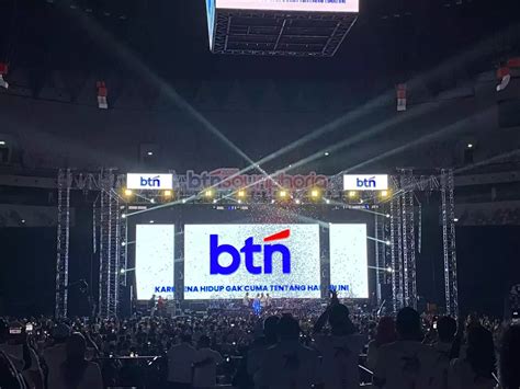 resmikan logo  jokowi minta btn berikan layanan perbankan modern