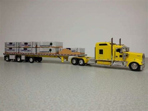 oversize load truck toys - Mora Woody