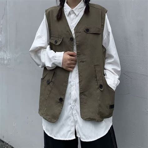 DuckleBeam Plain Cargo Oversize Vest YesStyle