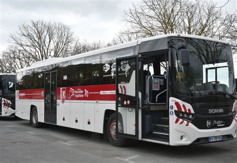 Une Ligne De Car Express Niort La Rochelle