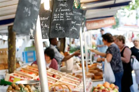 The 10 Best Paris Food Tours For French Food Lovers