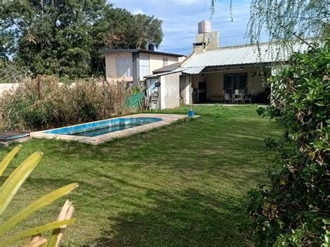 Casa Venta A Os Ambientes Cocheras M Calle Presidente