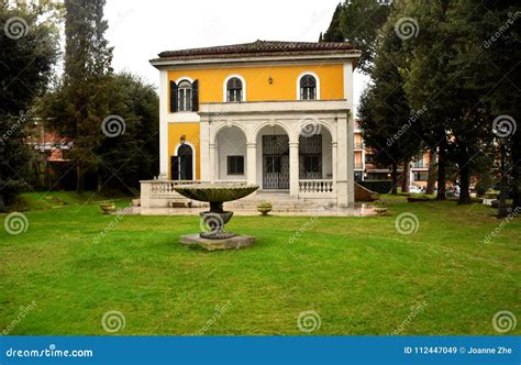 Ancient Roman Architecture House