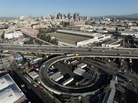 10 Freeway in downtown L.A. reopens but repair timeline unclear - Los ...