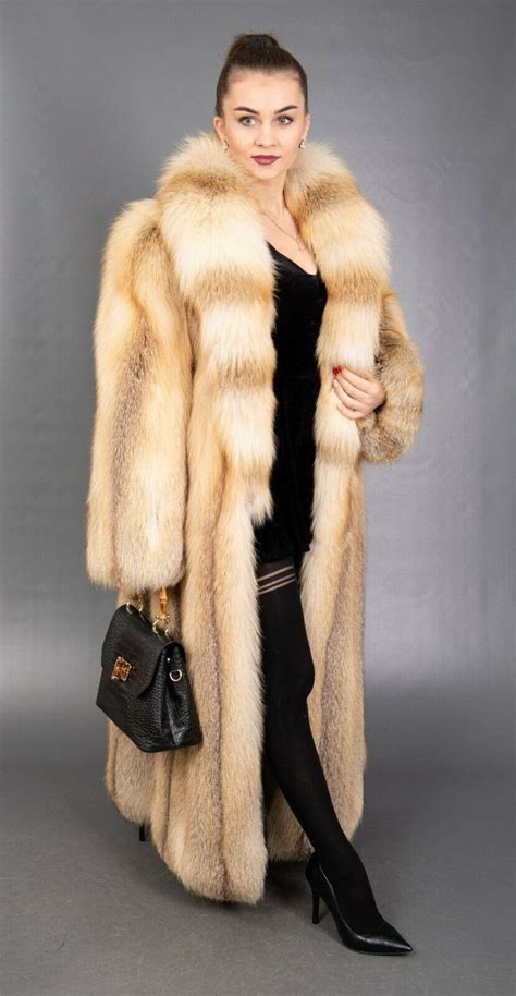 Pin By Rob Boaler On Fur Jacket Fur Jacket Women Fur Fashion Fur