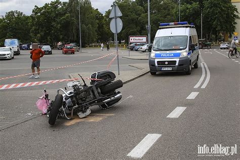 Zdjęcia Wypadek motocyklisty z toyota Fot 3 info elblag pl