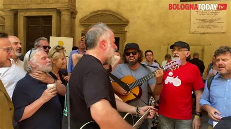 Cucine Popolari Celebra La Caduta Del Fascismo Ecco La Pastasciutta