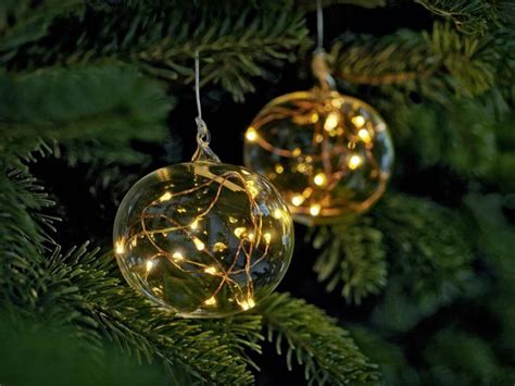 Bol Kerstbal Met LED Verlichting Goud