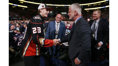 Ducks Draft Leo Carlsson Second Overall Anaheim Ducks