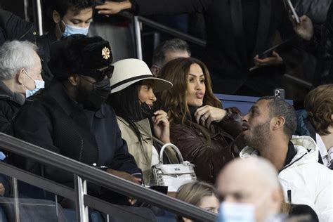 Photo Gims Et Sa Femme Demdem Vitaa People Au Match De Ligue 1