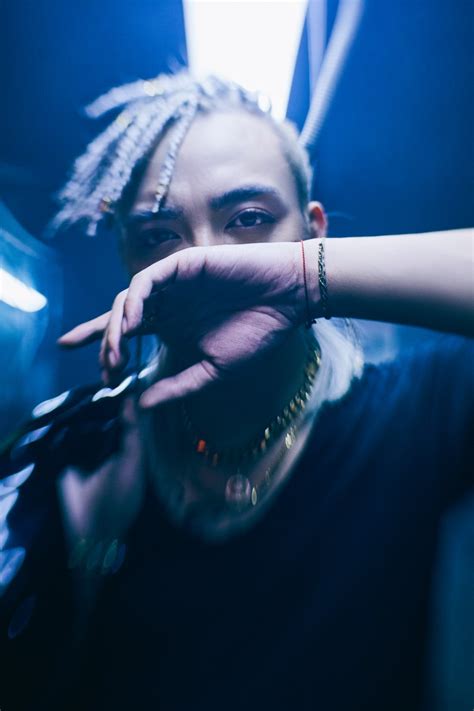 Quên tạo hình chàng thơ hiền lành đi Soobin Hoàng Sơn nay lột xác 100 bán nude khoe cơ