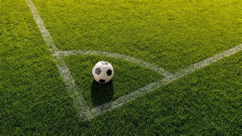 Football Le Programme Des Matchs Amicaux Des Clubs De Nos R Gions