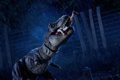 New Jurassic Park Toy Recreates A Fan Favorite Scene From Steven Spielbergs 1993 Blockbuster