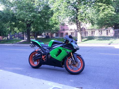 Show Your ZX-6R Custom Paint Pictures | Page 2 | Kawasaki Ninja ZX-6R Forum