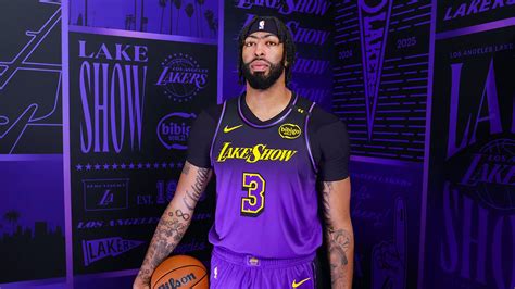 Lakers unveil City Edition uniform and court for 2024-25 | NBA.com