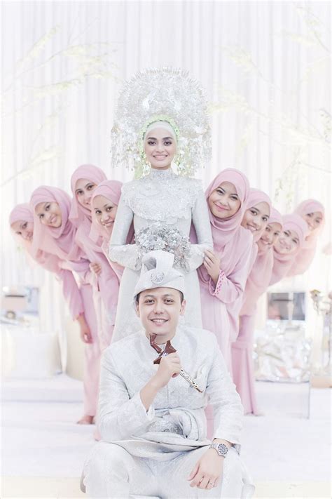 110 best images about Pengantin Melayu & Songket on Pinterest | Wedding ...