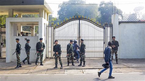 In Photos Ed Officials At Jharkhand Cm Hemant Soren’s Residence In Ranchi