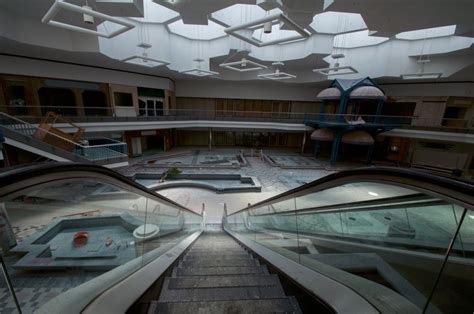 America S Abandoned Malls Eerie Photos From Seph Lawless Cnn