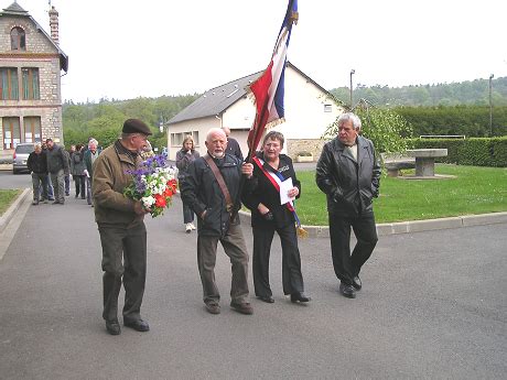 F Te De La Victoire De Mai Perrou Orne