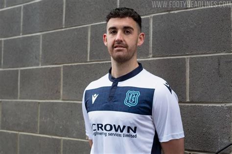 [REQUEST] DUNDEE FC & DUNDEE UTD THIRD KIT , PLEASE! : r/WEPES_Kits