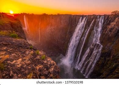 Victoria Falls Sunset Stock Photo 1379510198 | Shutterstock