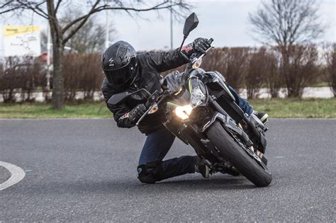 Naked Bike Test 2017