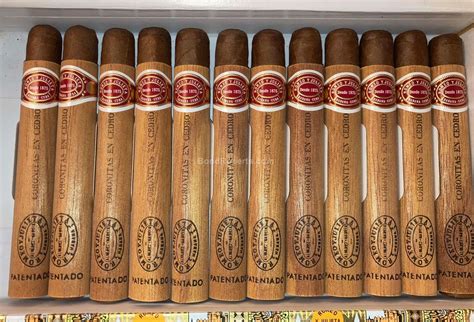 Romeo Y Julieta Coronitas En Cedro Dress Box Of Cigars In Cedar