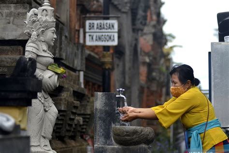 Hari Raya Galungan Di Tengah Pandemi COVID 19 ANTARA News