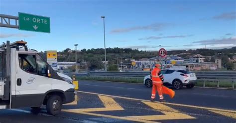 Italian Autostrada A1 highway closed to allow disposal of WWII UXO | 6 ...