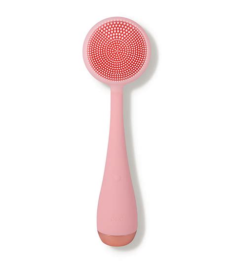 11 Best Body Exfoliator Tools for the Smoothest Skin Ever | Who What Wear