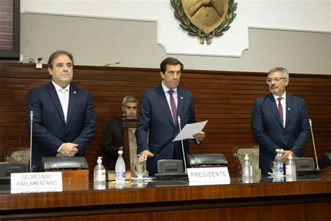 Carlos Sadir asumió como Gobernador de Jujuy Punto de Vista Mi Jujuy