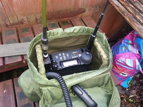 Ft Portable Manpack Radio In Green Bag