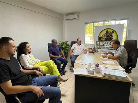 Prefeito Brambila Assina Ordem De Servi O Para Pavimenta O Da Rua De