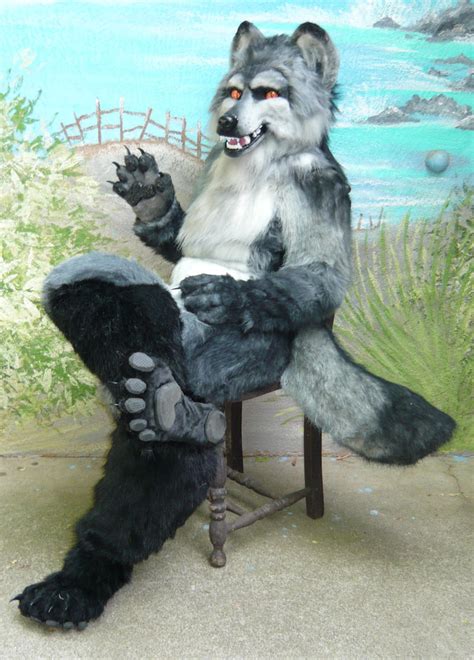 werewolf feet by LilleahWest on DeviantArt