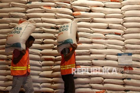 Kemendag Stok Beras Selama Aman Tanpa Impor Republika Online