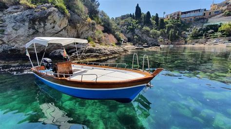 Boat Tour In Taormina With Snorkeling And Aperitifs Holidoit