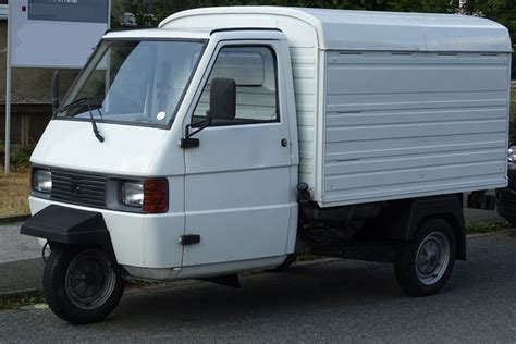 Piaggio Ape Tm Panel Van D Model Vehicles On Hum D