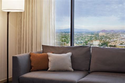 Hyatt Regency Phoenix Phoenix, Arizona, US - Reservations.com