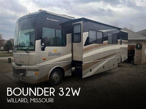 Fleetwood Bounder 32 Rvs For Sale